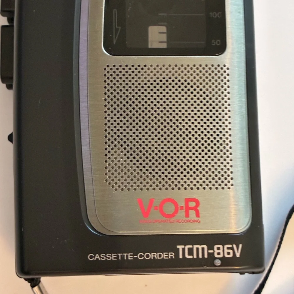 Vintage Sony Handheld Cassette Clear Voice Recorder Player Dictation VOR tested